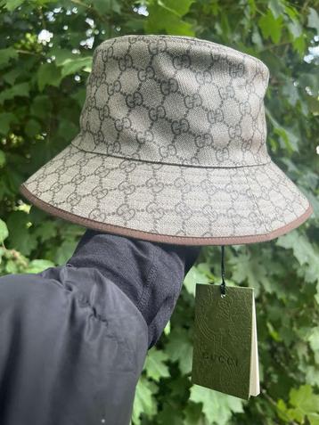 🌟Gucci Bucket Had nieuw met kaartje🌟 beschikbaar voor biedingen