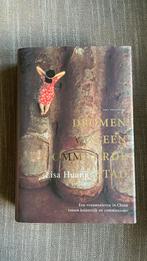 L. Huang - Dromen van een ommuurde stad, Ophalen of Verzenden, Zo goed als nieuw, L. Huang