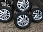 VW POLO VELGEN MET ZOMERBANDEN, Auto-onderdelen, Banden en Velgen, Ophalen, 15 inch, Banden en Velgen, 185 mm