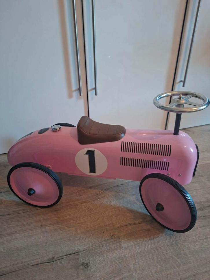Roze loopauto Marquant in goede staat, Kinderen en Baby's, Speelgoed | Buiten | Voertuigen en Loopfietsen, Zo goed als nieuw, Loopvoertuig