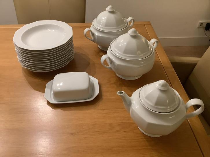 Winterling Schwarzenbach Porseleinen Servies, Huis en Inrichting, Keuken | Servies, Zo goed als nieuw, Compleet servies, Effen