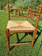 Houten Hoekstoeltje met Riet Zitting, Huis en Inrichting, Stoelen, Ophalen, Gebruikt, Bruin, Hout