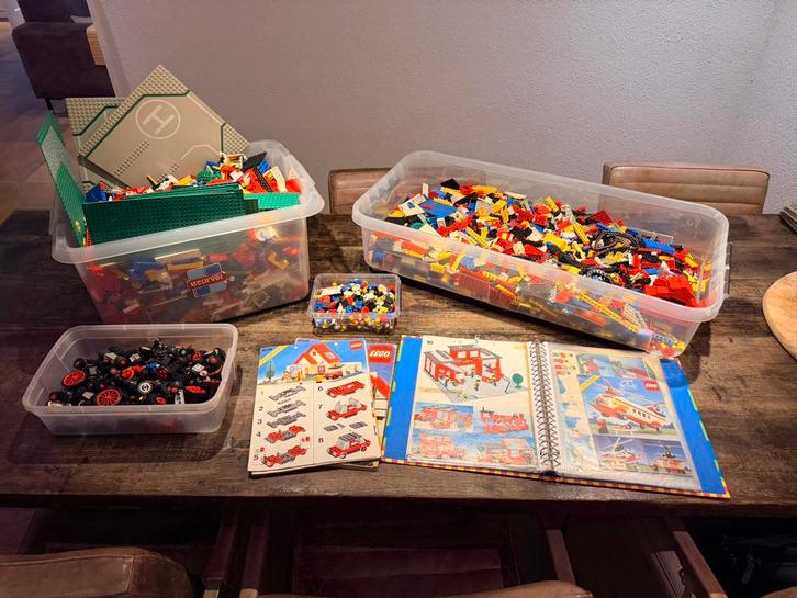 Grote partij Lego (jaren 80) met veel minifiguren, Kinderen en Baby's, Speelgoed | Duplo en Lego, Gebruikt, Lego, Losse stenen