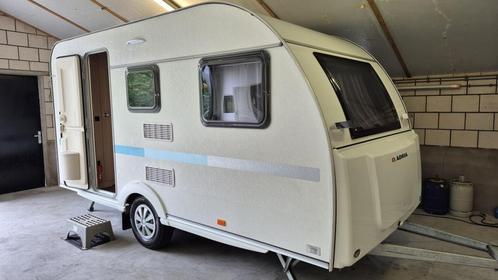 Adria Aviva 400 PS bj 2021 in topstaat., Caravans en Kamperen, Caravans, Particulier, tot en met 3, 750 - 1000 kg, Treinzit, Adria