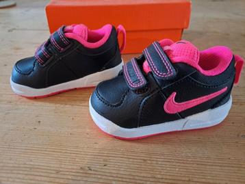 Nike babyschoentjes schoentjes sneakers zwart roze 18.5 beschikbaar voor biedingen
