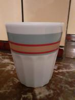 Beker Yong, Ophalen of Verzenden, Zo goed als nieuw, Overige stijlen, Kop(pen) en/of Schotel(s)