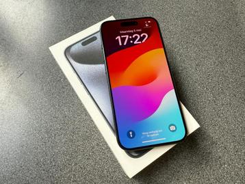 iPhone 15 Pro Blue Titanium 128gb | NIEUWSTAAT | Accu 98% beschikbaar voor biedingen
