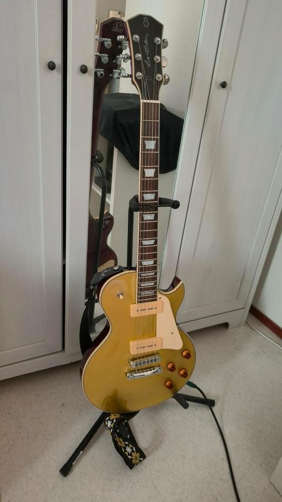 Sire Larry Carlton L7V Goldtop met gigbag+ riem VASTE PRIJS, Muziek en Instrumenten, Snaarinstrumenten | Gitaren | Elektrisch
