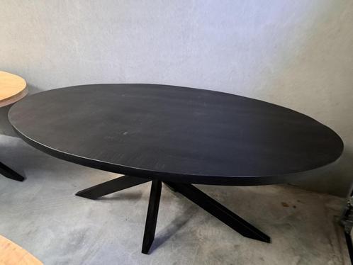 Nieuwe mooie zwarte ovale eettafels mangohout. 180 en 220cm., Huis en Inrichting, Tafels | Eettafels, Nieuw, 100 tot 150 cm, 200 cm of meer