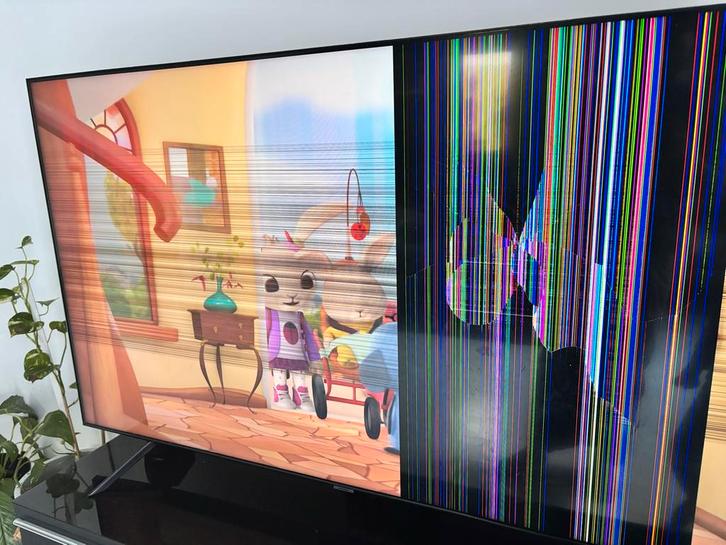 Samsung 65 inc Smart TV - Scherm defect, Audio, Tv en Foto, Televisies, Niet werkend, LED, 100 cm of meer, Samsung, 50 Hz, Smart TV