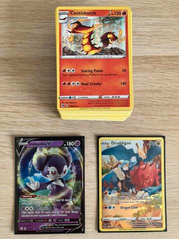 Set van 100 verschillende originele Pokemon kaarten beschikbaar voor biedingen