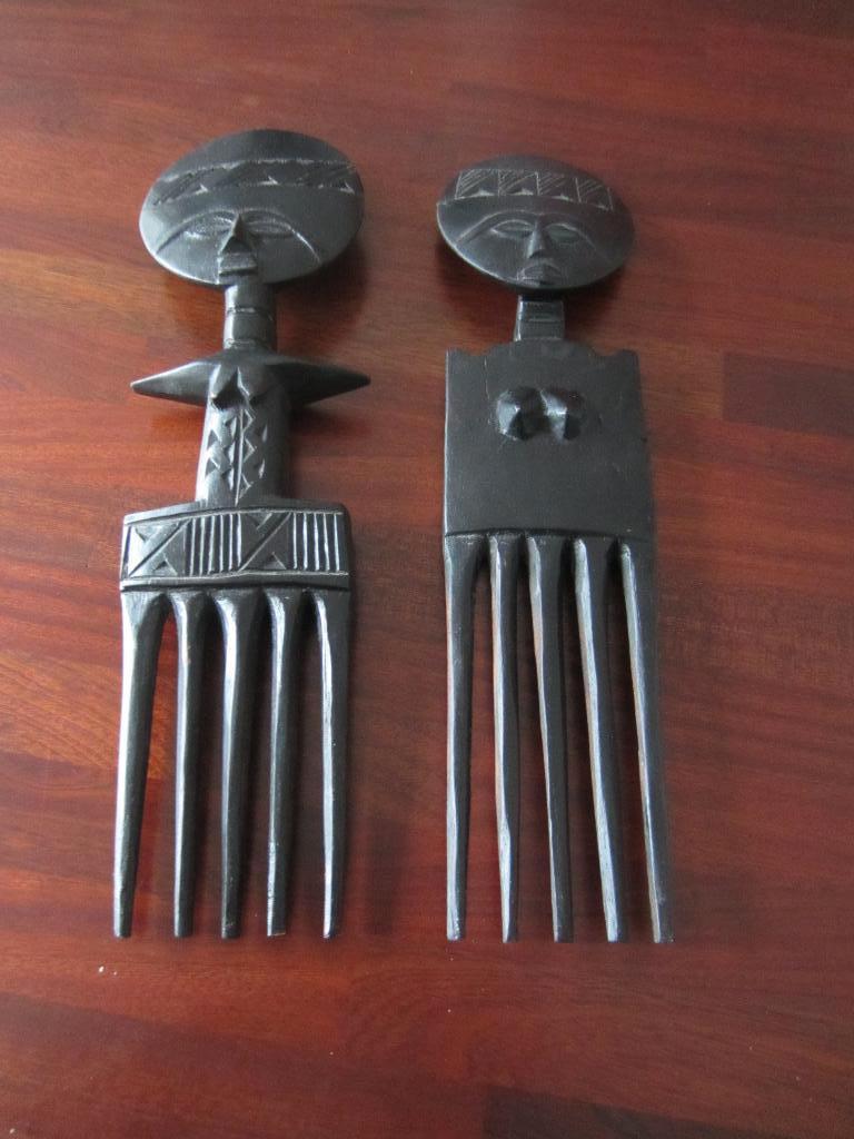 Afrikaanse beeldjes 2 stuks, Antiek en Kunst, Verzenden