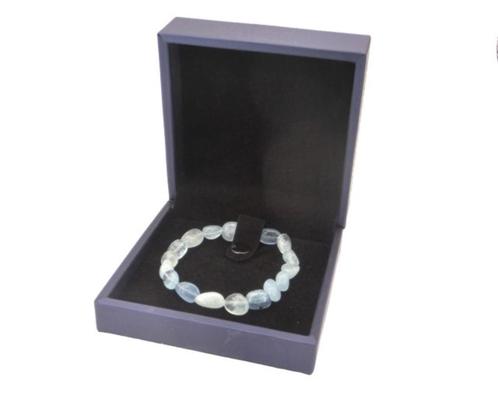 aquamarijn armband in luxe blauwe geschenkverpakking, Sieraden, Tassen en Uiterlijk, Edelstenen, Nieuw, Ophalen of Verzenden