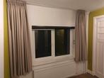 Gordijnen (verduisterend), Huis en Inrichting, Stoffering | Gordijnen en Lamellen, Beige, Ophalen of Verzenden, Zo goed als nieuw