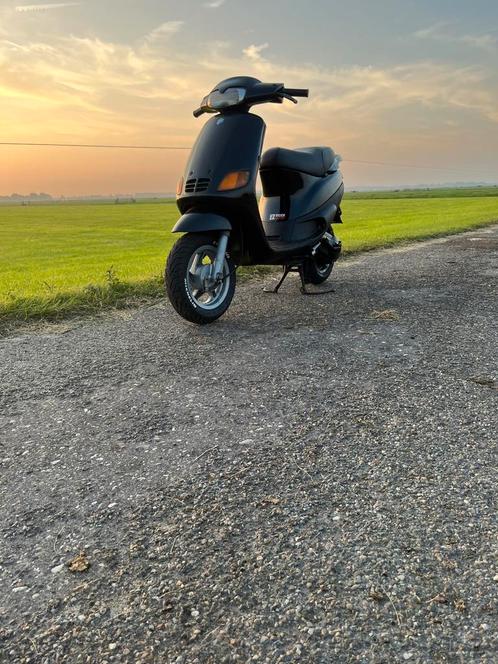Puch type 3 70 cc, Fietsen en Brommers, Scooters | Piaggio, Zo goed als nieuw, Zip, Tweetakt, Ophalen