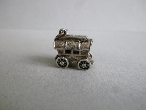 Oude bedel zilver Woon/ Zigeunerwagen opent waarzegster, Sieraden, Tassen en Uiterlijk, Antieke sieraden, Hanger, Zilver, Verzenden