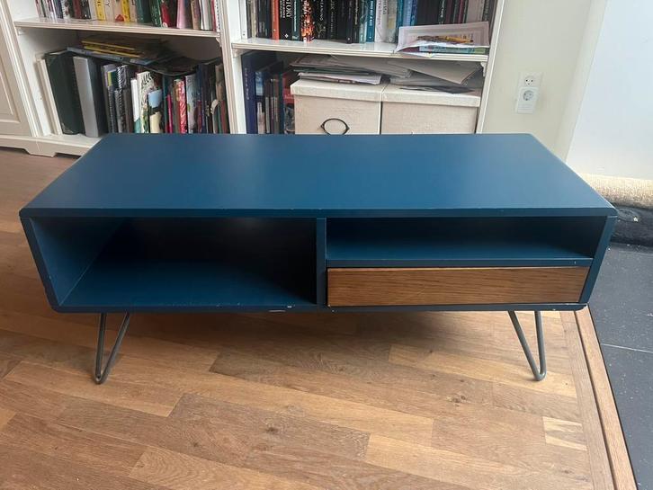 TV meubel van Made, donkerblauw, model Ukan, Huis en Inrichting, Kasten | Televisiemeubels, Gebruikt, Minder dan 100 cm, 100 tot 150 cm
