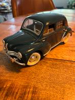 Renault 4 CV 1:18 Solido ( in zeer mooie staat ), Hobby en Vrije tijd, Solido, Ophalen of Verzenden, Zo goed als nieuw, Auto