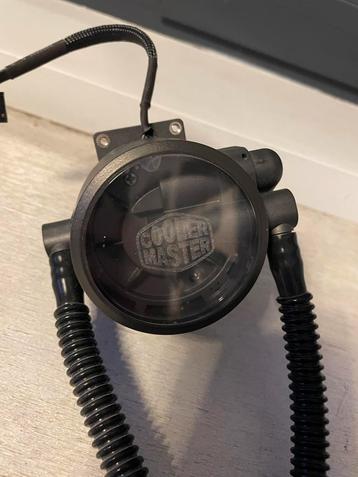 Cooler Master Waterkoeling pc beschikbaar voor biedingen