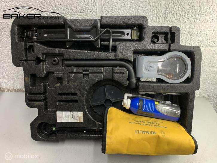 Gereedschapset Renault Megane CC II ('03-'09) Krik, Auto-onderdelen, Overige Auto-onderdelen, Renault, Gebruikt, Ophalen of Verzenden