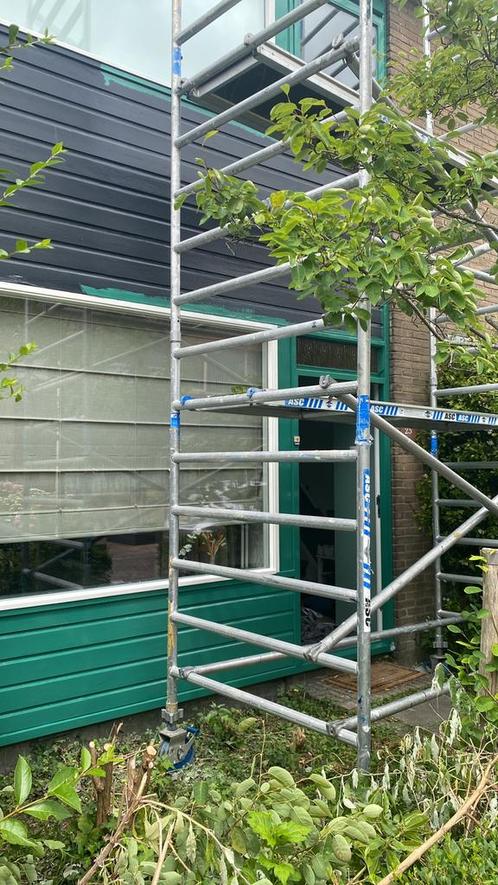 Schilder heeft nog tijd, Doe-het-zelf en Verbouw, Steigers, Zo goed als nieuw, Rolsteiger of Kamersteiger, 5 meter of hoger, Ophalen