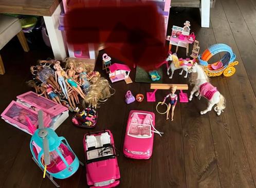 Barbie auto’s/kleding/fiets/helicopter/paard etc, Kinderen en Baby's, Speelgoed | Poppenhuizen, Zo goed als nieuw, Toebehoren