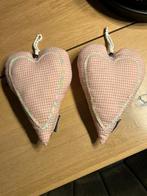 2 hart kussens roze Riverdale, Nieuw, Hartvormig, Ophalen of Verzenden, Roze