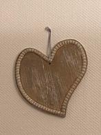 Riverdale houten hart, Gebruikt, Ophalen
