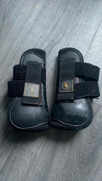 Pony paard spullen beschikbaar voor biedingen