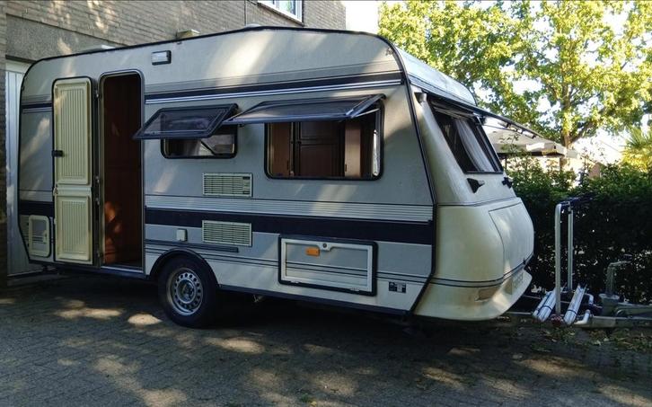 Hobby Classic 420 1991 2x trein zit zgan voortent én luifel., Caravans en Kamperen, Caravans, Particulier, tot en met 4, 750 - 1000 kg