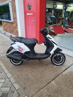 Zip 2000 sp ac 172cc 24pk /180cc/300cc vespa, Fietsen en Brommers, Scooters | Piaggio, Ophalen, Zo goed als nieuw, Tweetakt, Zip