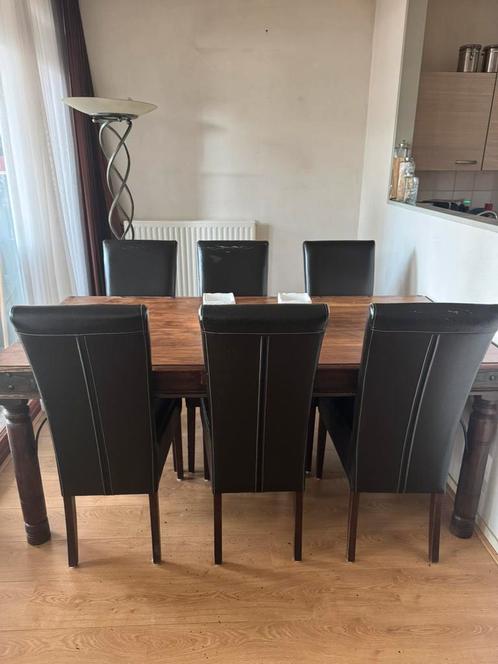 Gratis meubelset eethoek met 6 stoelen salontafel enz. ., Huis en Inrichting, Complete eetkamers, Gebruikt, Ophalen