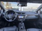 Toyota Avensis 1.8 VVT-i Executive | Navigatie | Stoelverwar, Euro 6, 4 cilinders, 1600 kg, Sedan