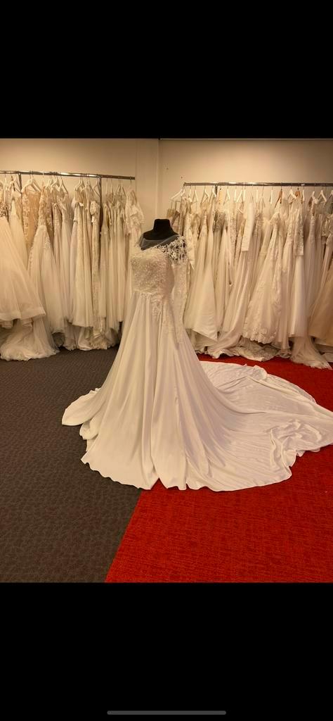 Partij bruidsjurken, Grote maten trouwjurken te koop, Kleding | Dames, Trouwkleding en Trouwaccessoires, Nieuw, Trouwjurk, Ophalen of Verzenden