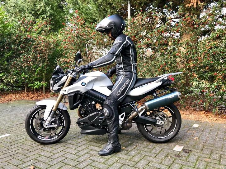 BMW F800R | Slechts 9000km | ZGAN | Extra's, Motoren, Motoren | BMW, Particulier, Toermotor, meer dan 35 kW, 2 cilinders, Motorrijbewijs A