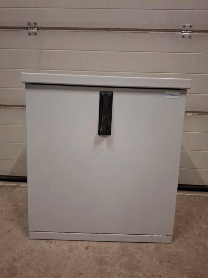 Stalen Gaskast  voor buiten, Doe-het-zelf en Verbouw, Elektra en Kabels, Nieuw, Overige typen, Ophalen of Verzenden