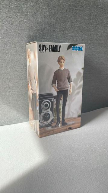Spy x Family Loid Forger figurine beschikbaar voor biedingen