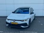 Golf 8 GTI Clubsport | 300pk | Marge | Panodak | Topstaat, 74 €/maand, 4 cilinders, 1984 cc, Alcantara