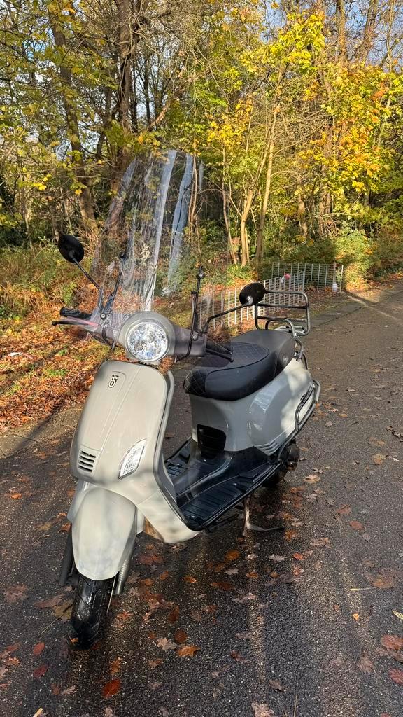 BTC Riva, Fietsen en Brommers, Snorfietsen en Snorscooters, Gebruikt, Overige merken, Benzine, Ophalen