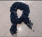 Blauwe omslagdoek/sjaal., Kleding | Dames, Mutsen, Sjaals en Handschoenen, Ophalen of Verzenden, Gedragen, Maat 36 (S), Sjaal
