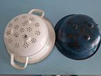 2 Vintage emaille vergieten., Antiek en Kunst, Ophalen of Verzenden