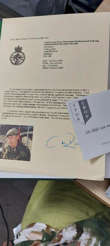 Special forces herdenkingsboek beschikbaar voor biedingen
