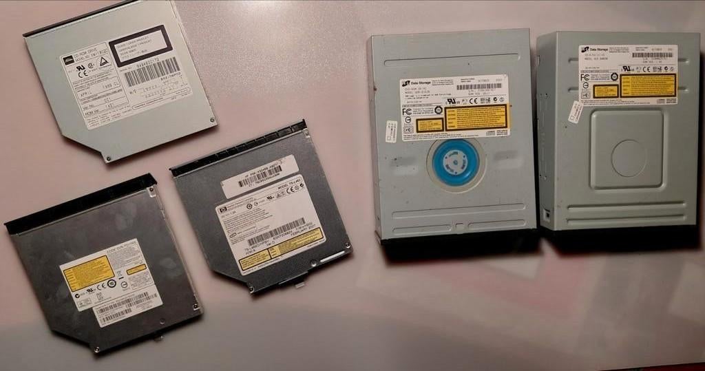 Computor dvd  drivers en  diskette  -  driver, Computers en Software, Overige Computers en Software, Ophalen