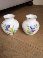 Melkglas vaasjes opaline, Antiek en Kunst, Antiek | Vazen, Ophalen of Verzenden