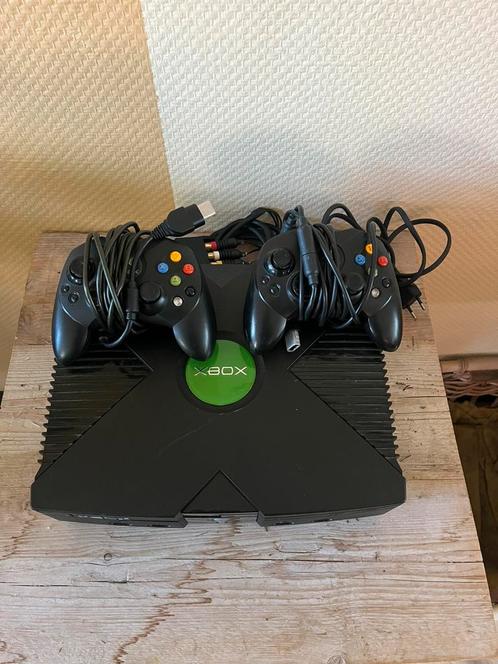 Microsoft Xbox Classic (1e gen) Compleet met 2 controllers, Spelcomputers en Games, Spelcomputers | Xbox Original, Zo goed als nieuw