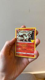 Reshiram Pokemon Celebrations, Ophalen of Verzenden, Zo goed als nieuw, Losse kaart, Foil