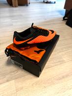 Nike Hypervenom Phantom 1 FG Black Bright Citrus (2025), Sport en Fitness, Voetbal, Ophalen of Verzenden, Nieuw, Schoenen