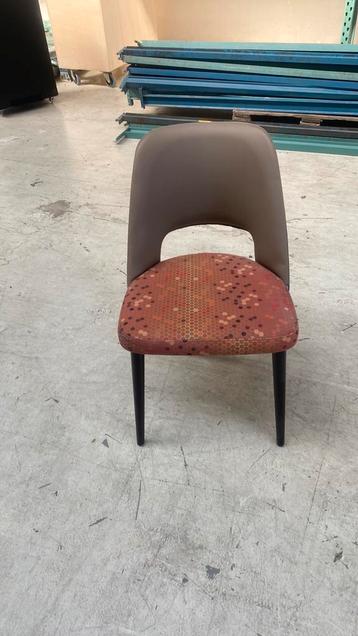 Zeer nette sateliet stoelen! beschikbaar voor biedingen