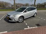 Ford Focus 1.6 Ecoboost 182 pk. Xenon, zilver, nieuwe APK,, Zwart, 4 cilinders, Stationwagon, Handgeschakeld