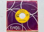 Toin Y Los Santos - Trico-Trico-Tra / Loco verano, 7 inch, Single, Ophalen of Verzenden, Zo goed als nieuw